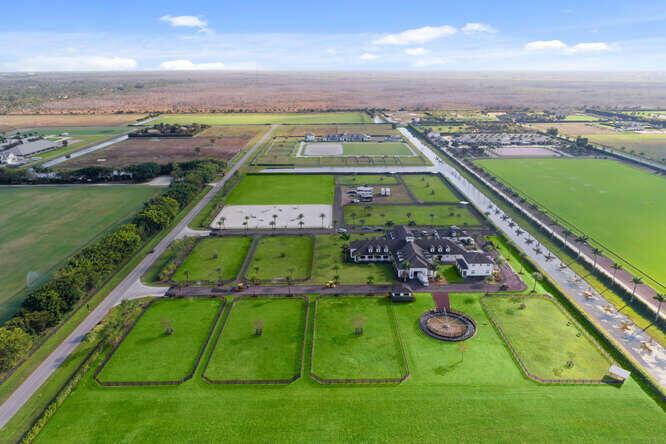 WELLINGTON PRESERVE - Residential