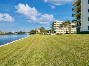 PORT DE MER CONDO - Residential Lease