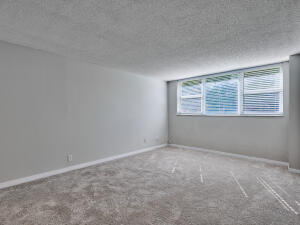 PORT DE MER CONDO - Residential Lease