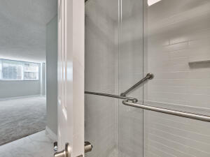 PORT DE MER CONDO - Residential Lease