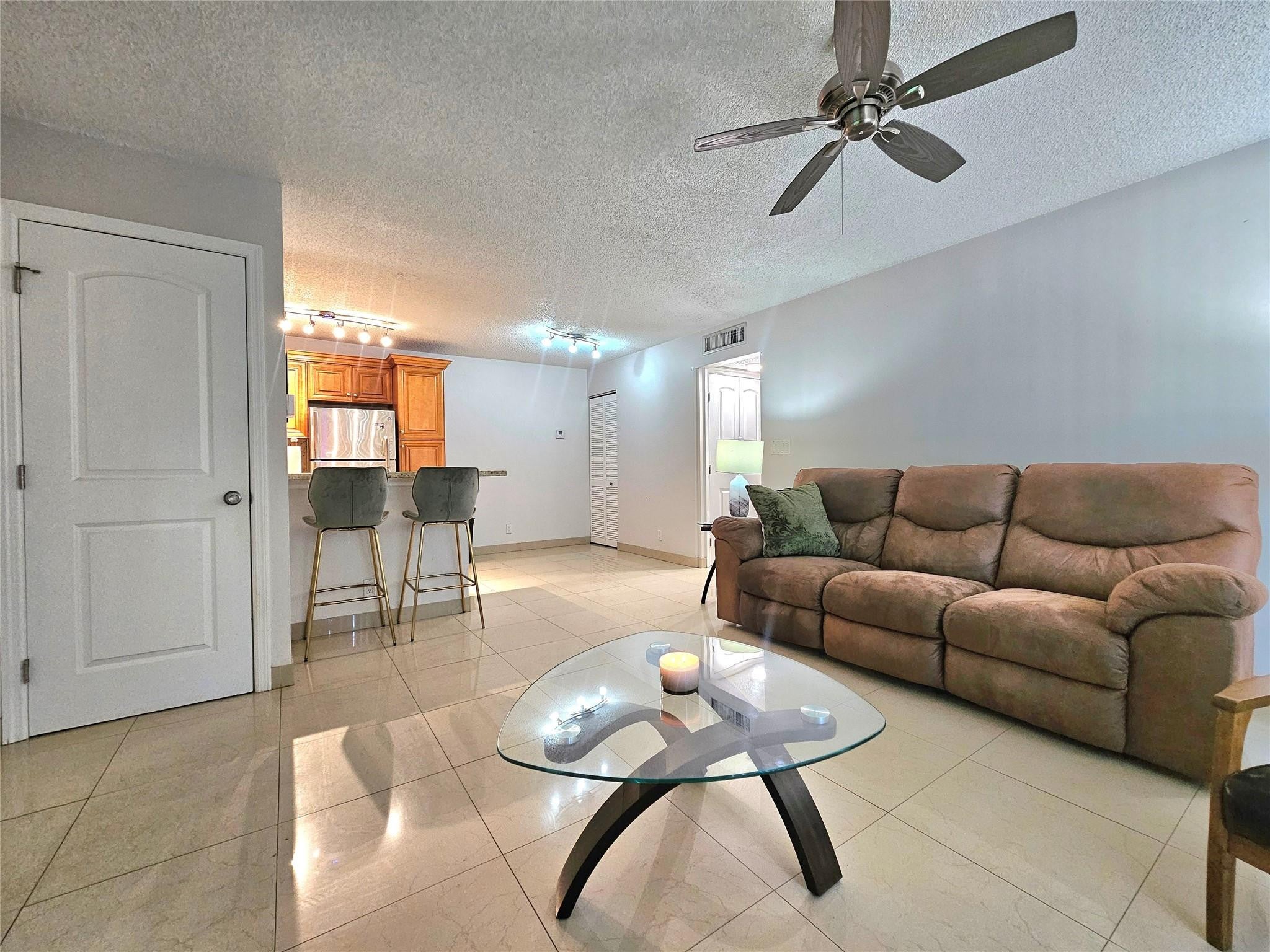 701 Lyons Road 13103