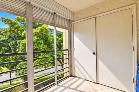 Tiny photo for 23344 CAROLWOOD Lane #6505, Boca Raton, FL 33428 (MLS # B26085381)