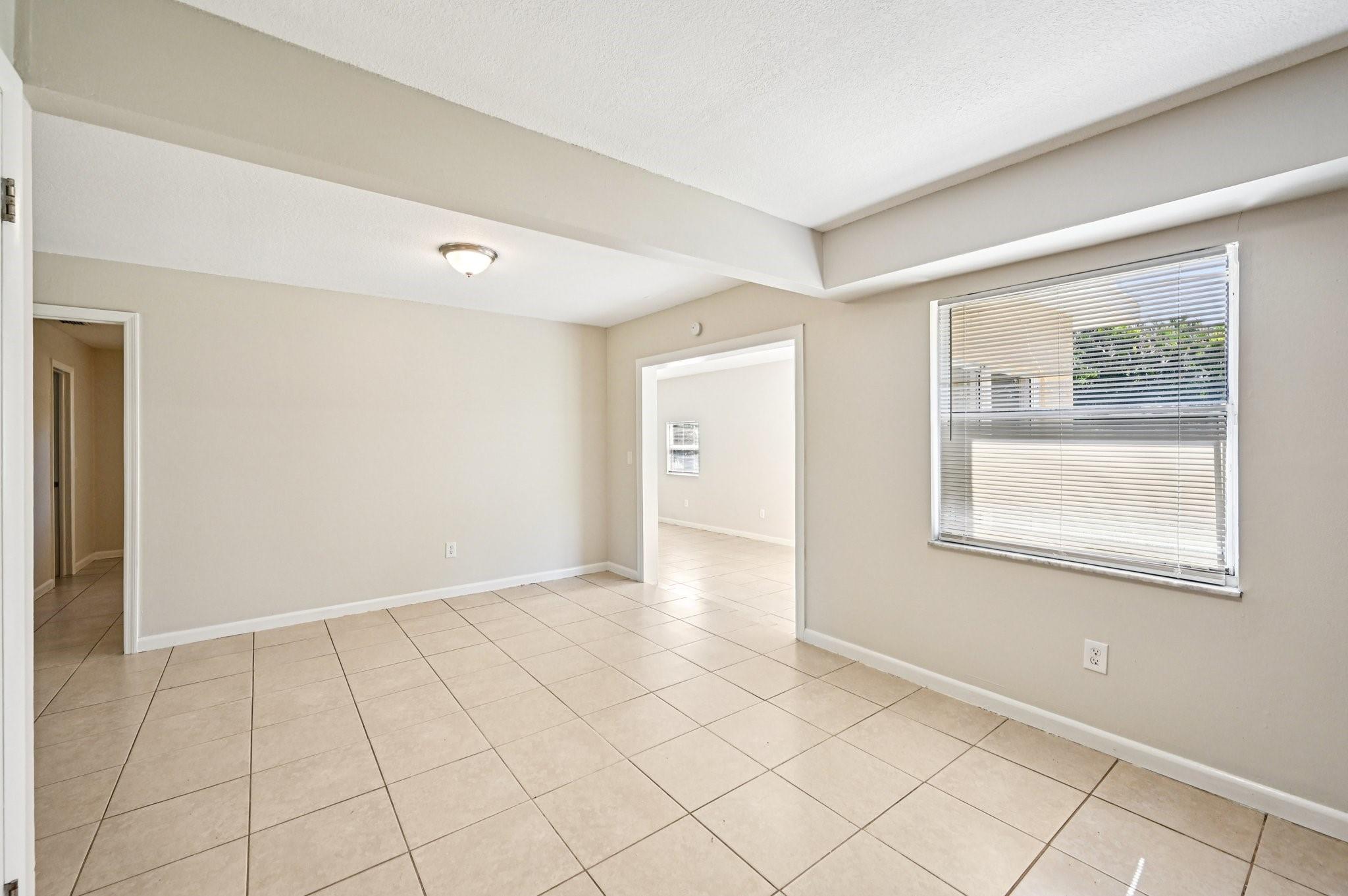 5031 Royal Palm Beach Blvd, West Palm Beach, FL, 33411/$529,900 1 5031 Royal Palm Beach Blvd