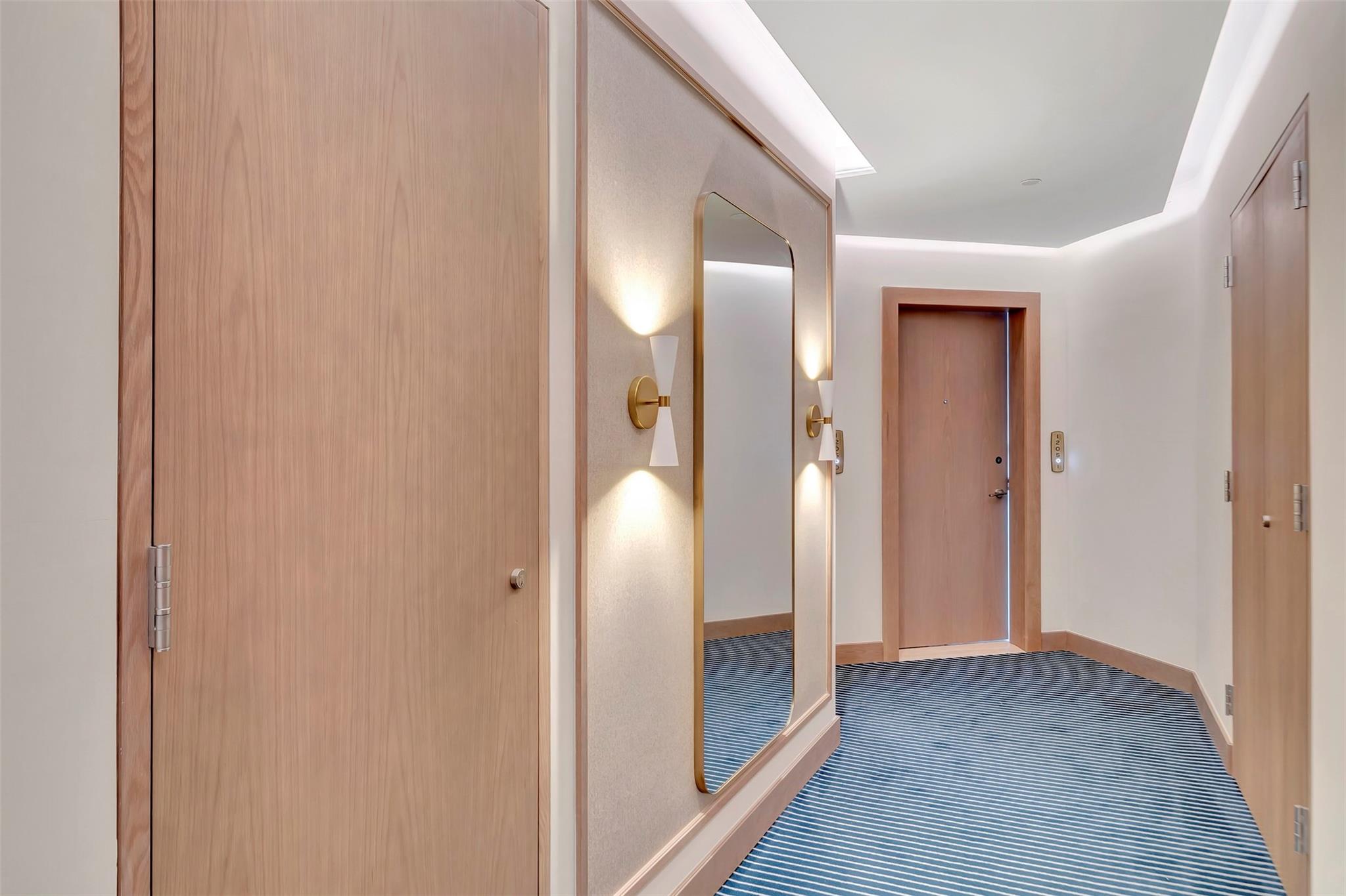 Four Seasons - Residential