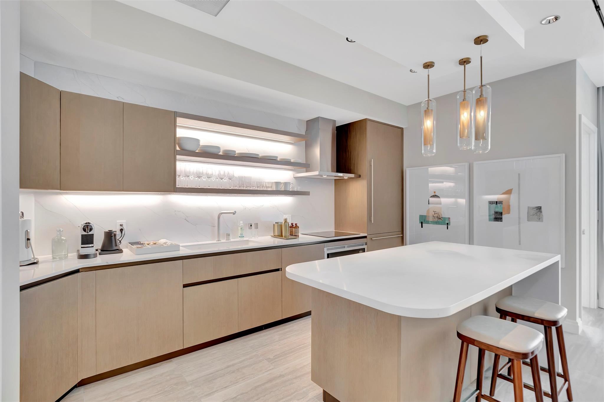 Four Seasons - Residential