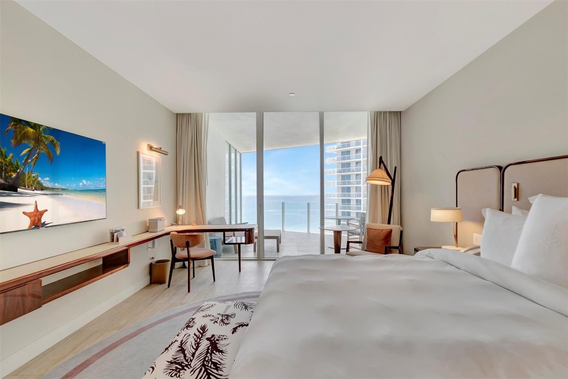 Four Seasons - Residential