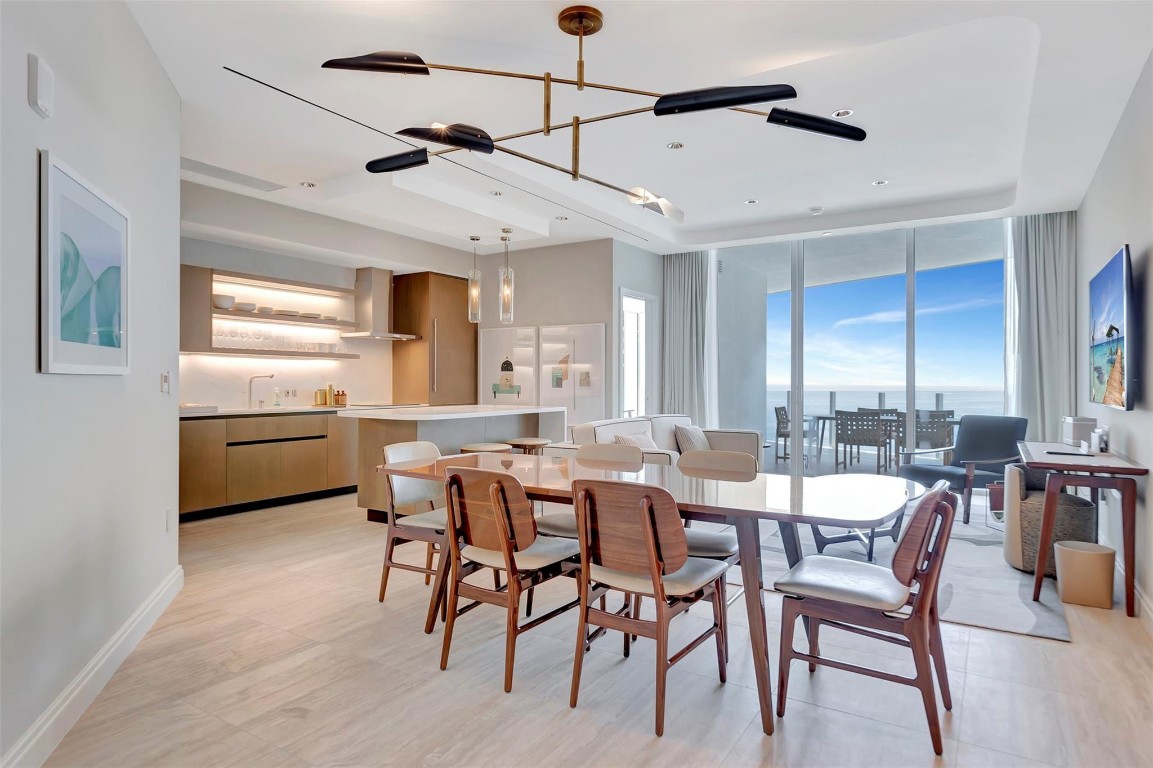 Four Seasons - Residential