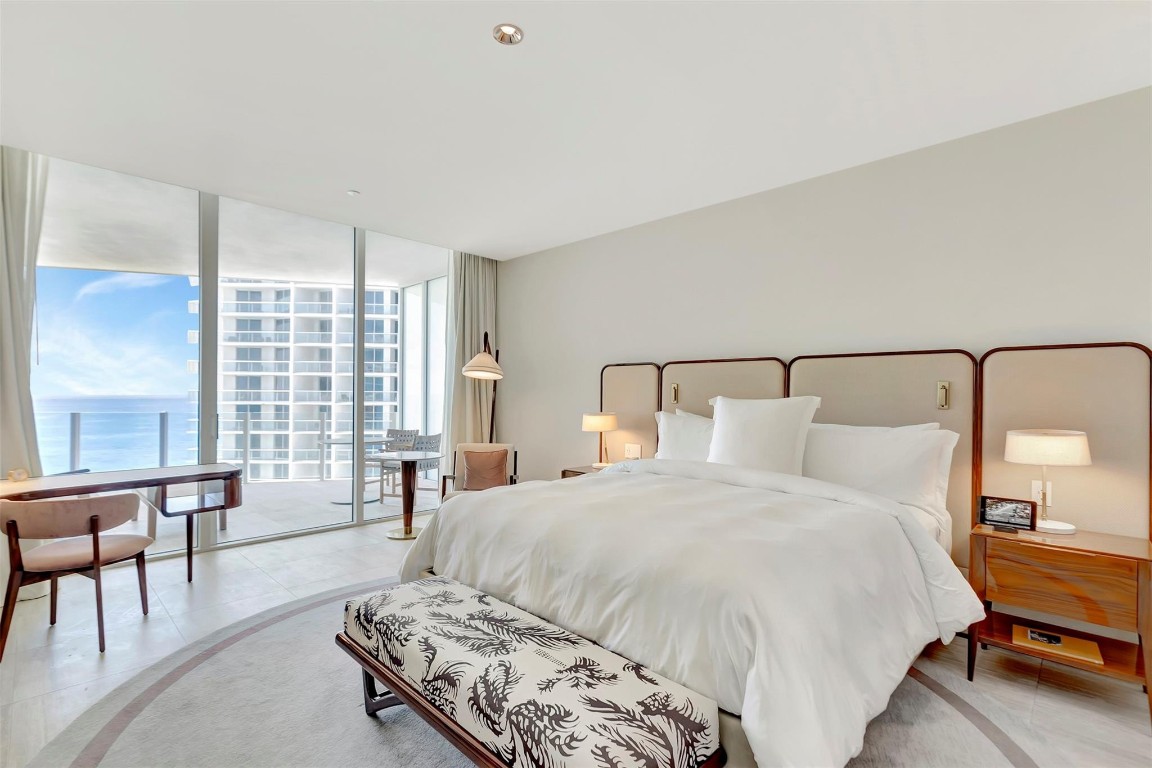 Four Seasons - Residential