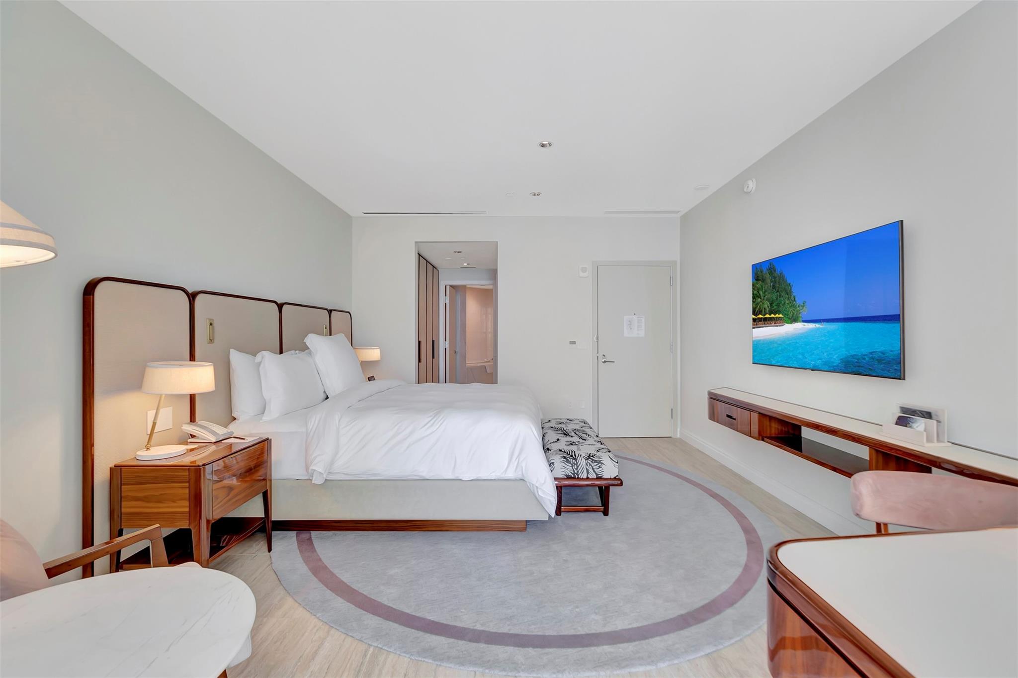 Four Seasons - Residential