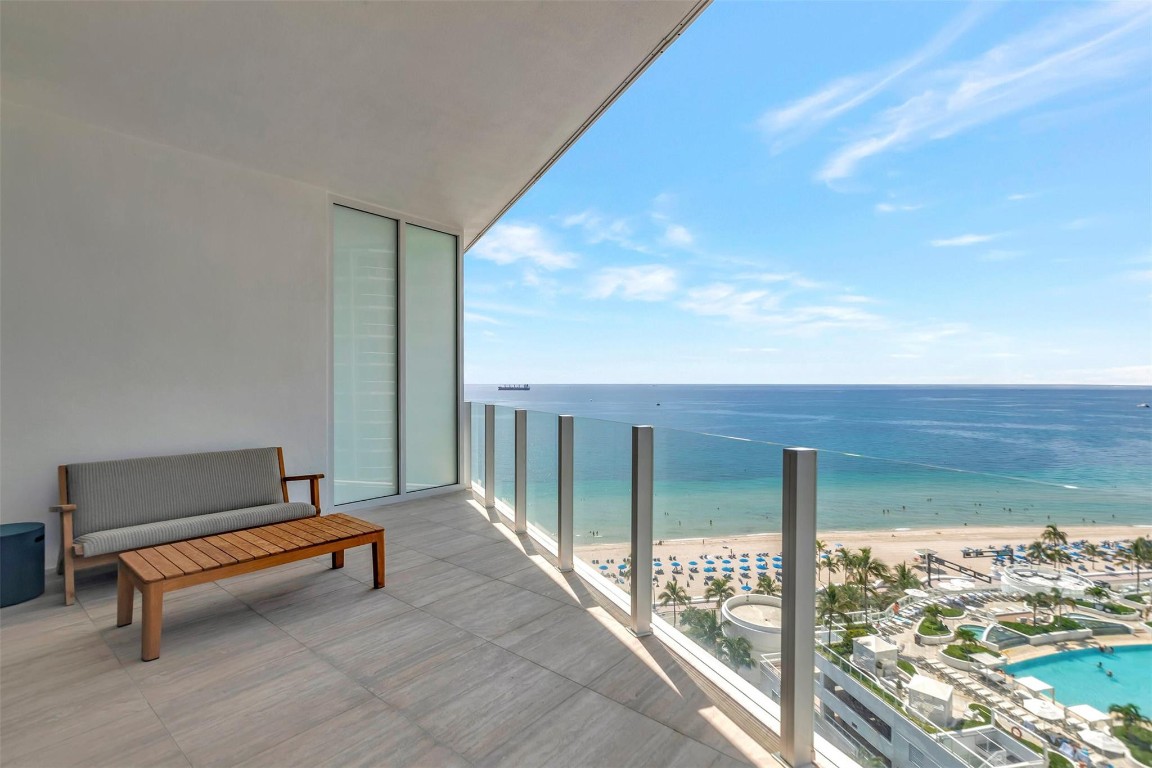 Four Seasons - Residential