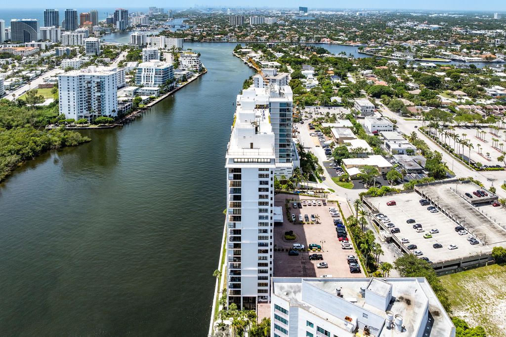 Photo of 936 Intracoastal Drive #12h, Fort Lauderdale, FL 33304 (MLS # B26050833)