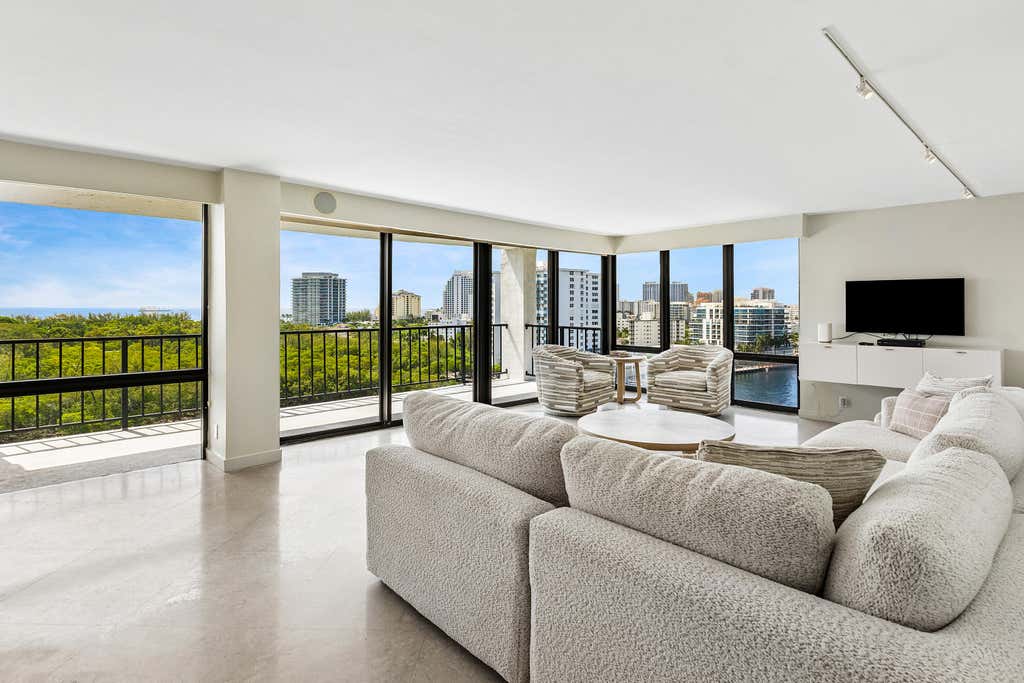 Photo of 936 Intracoastal Drive #12h, Fort Lauderdale, FL 33304 (MLS # B26050833)