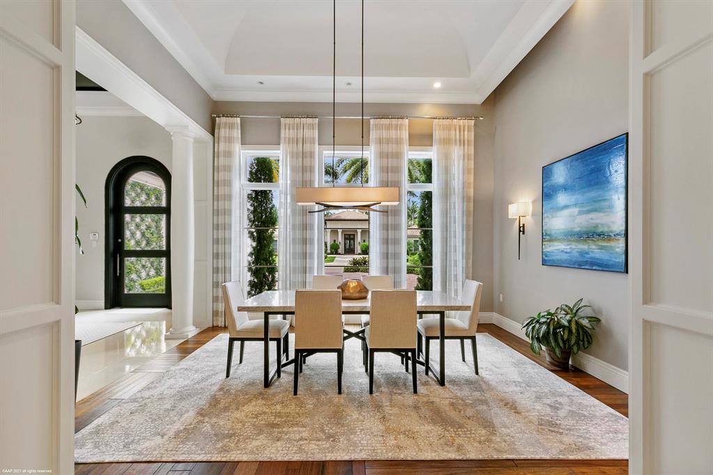 OLD PALM - Residential