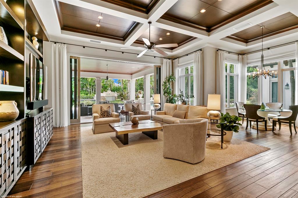 OLD PALM - Residential