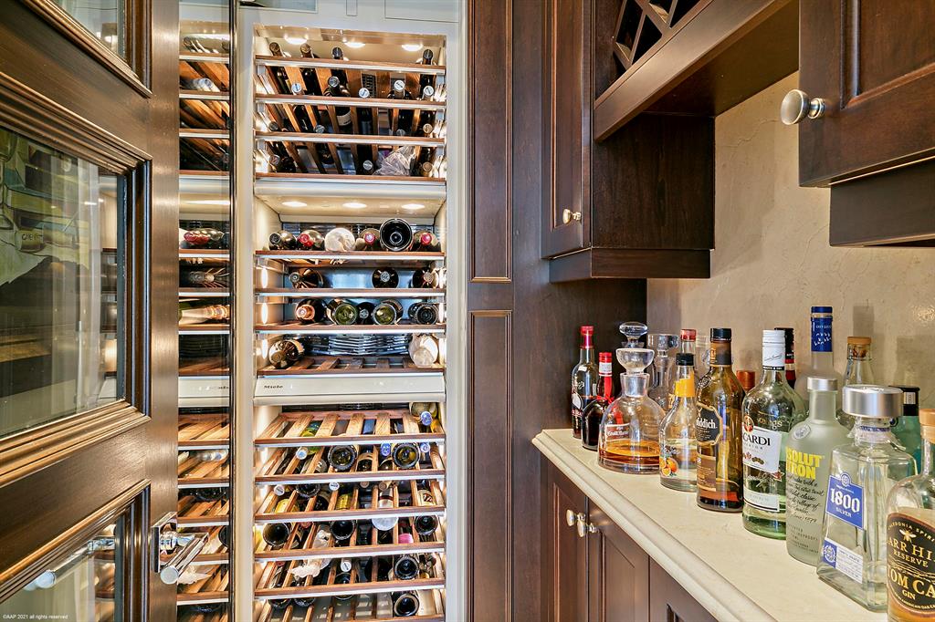 OLD PALM - Residential