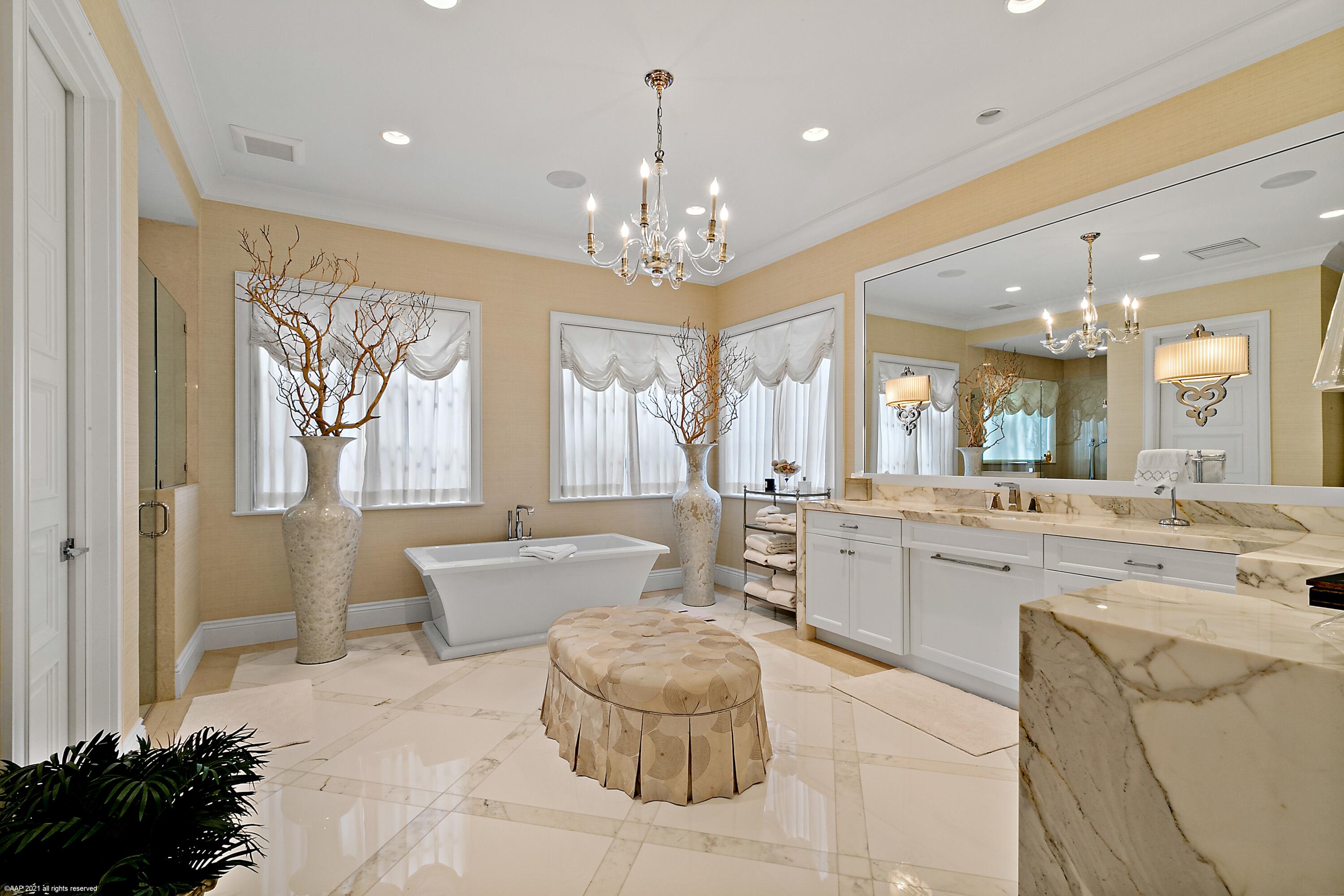 OLD PALM - Residential