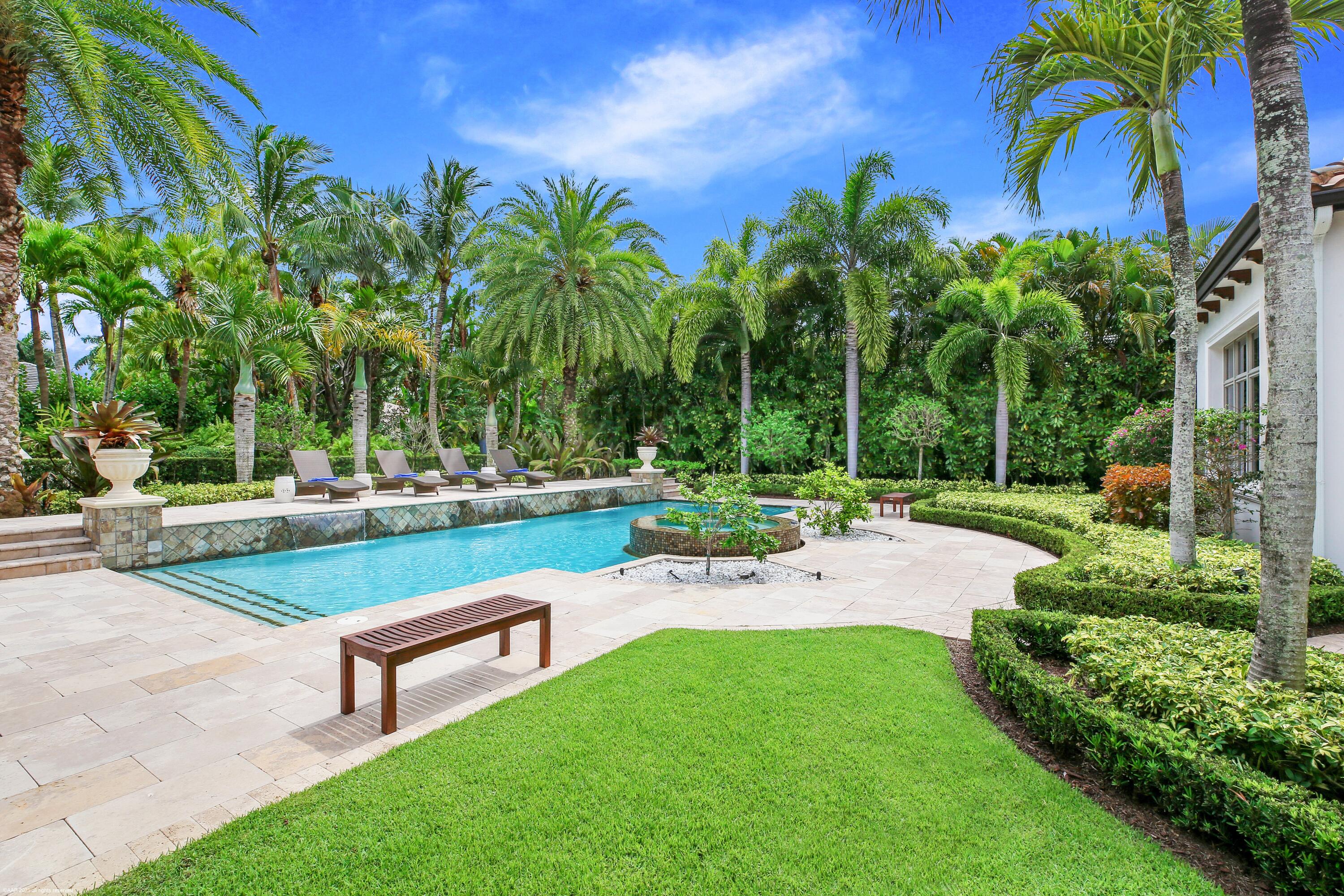 OLD PALM - Residential