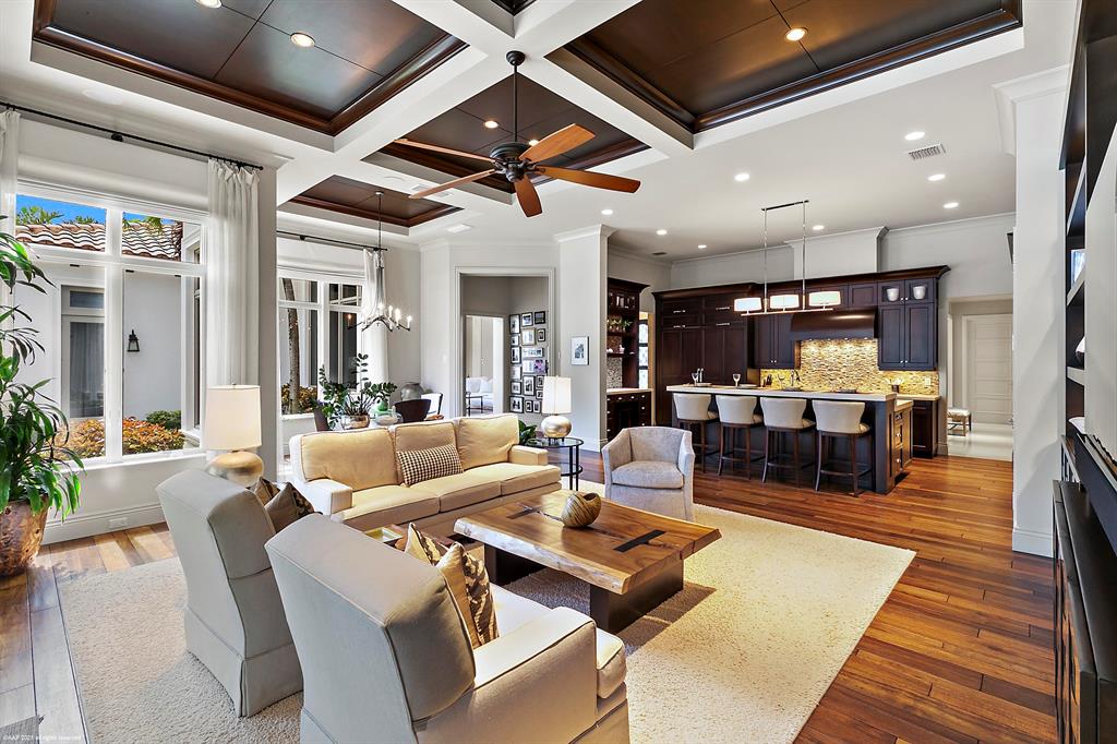 OLD PALM - Residential