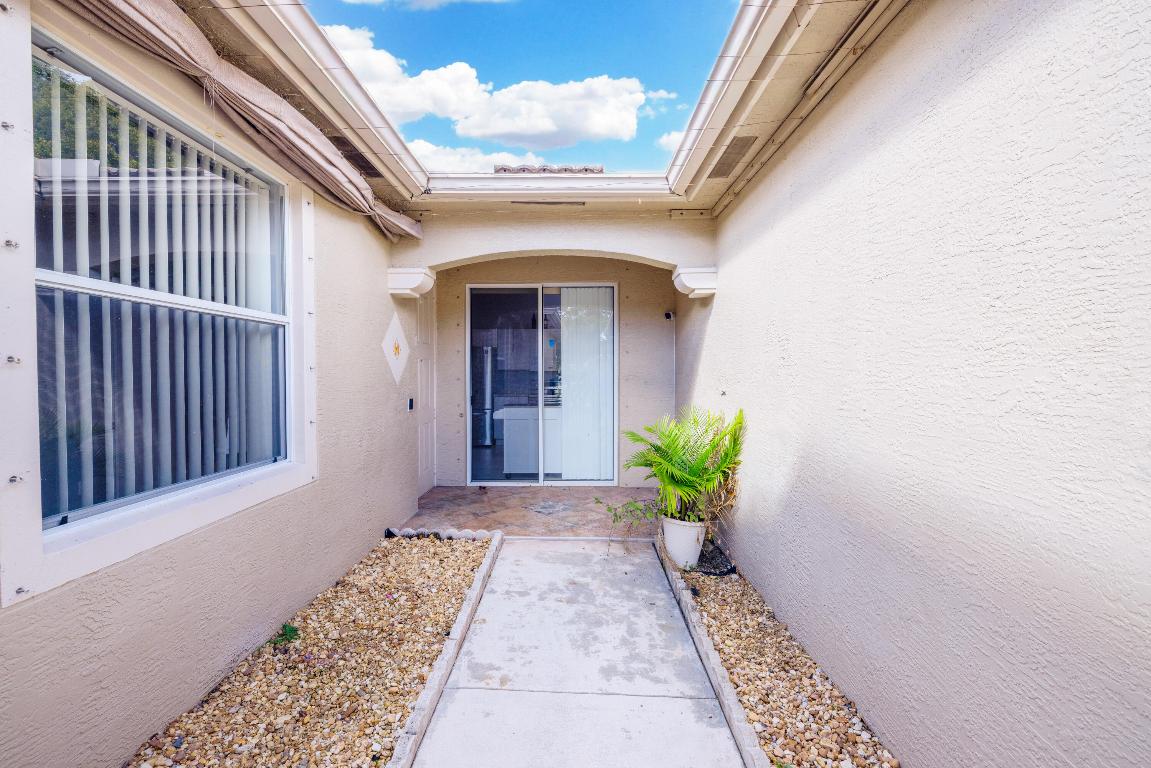 ANDROS ISLES - Residential