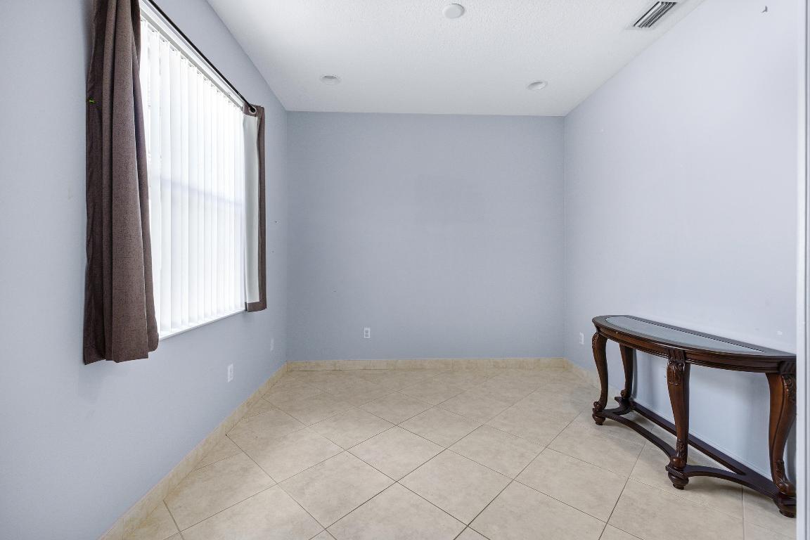 ANDROS ISLES - Residential