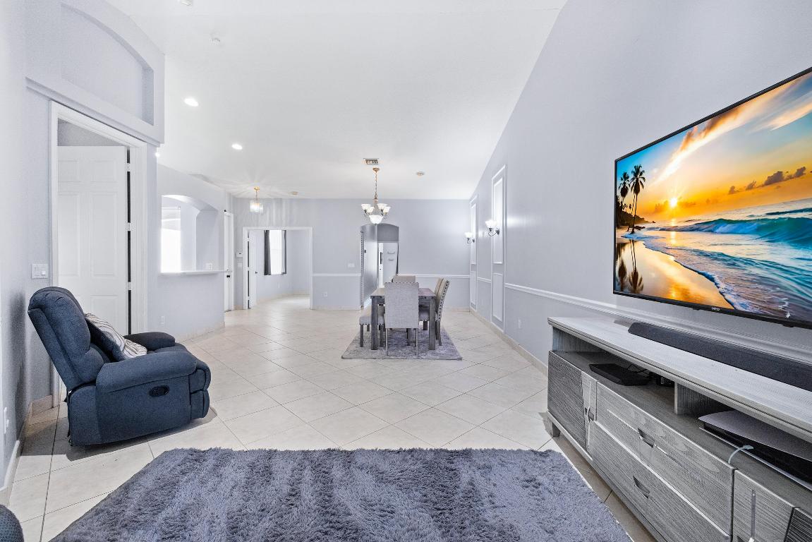 ANDROS ISLES - Residential