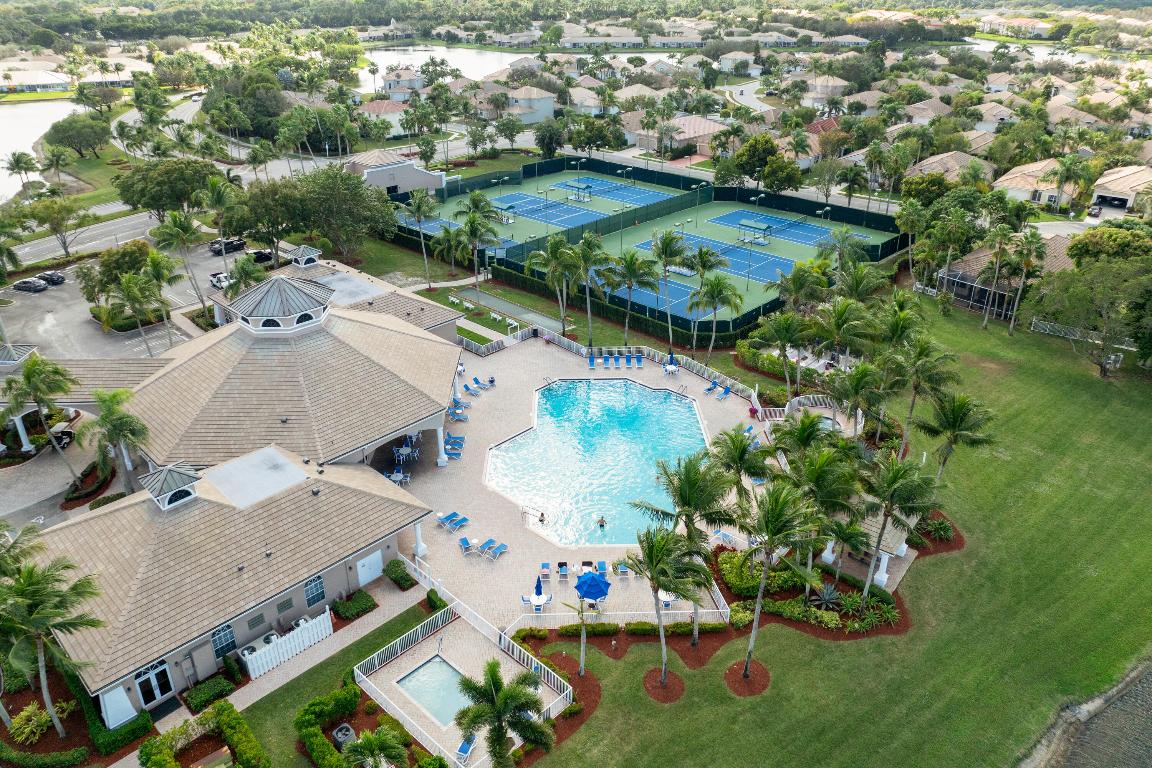 ANDROS ISLES - Residential