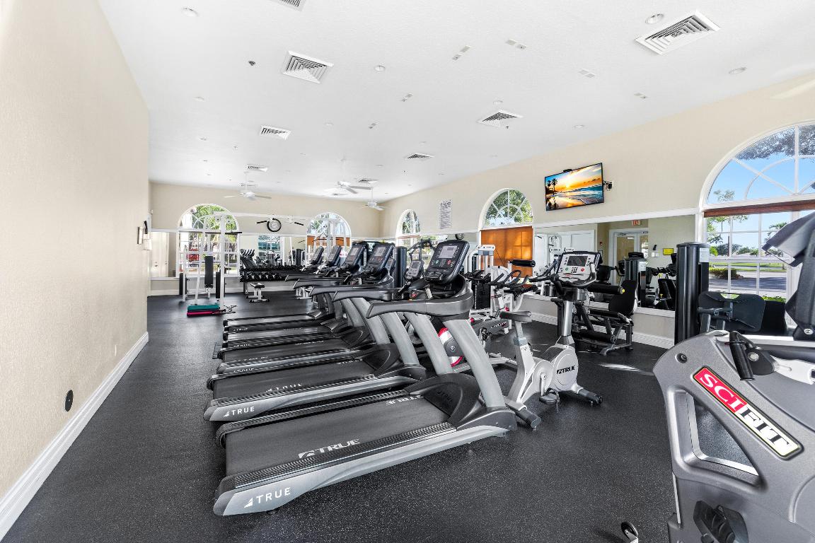 ANDROS ISLES - Residential