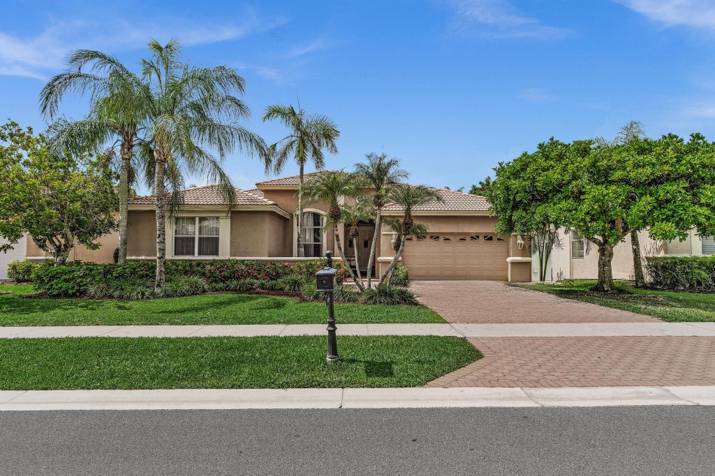 Photo of 18700 OCEAN MIST Drive, Boca Raton, FL 33498 (MLS # B26080406)