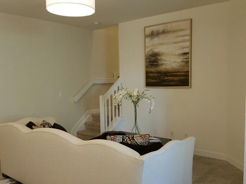 CHARLESTON COMMONS - Residential