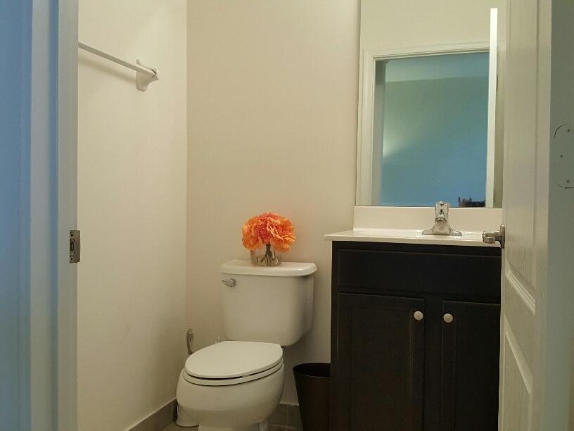 CHARLESTON COMMONS - Residential