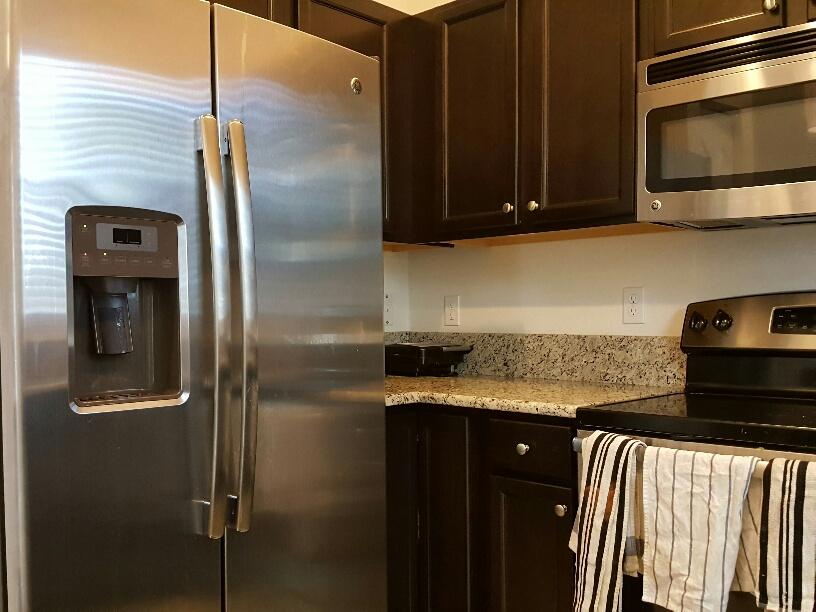 CHARLESTON COMMONS - Residential