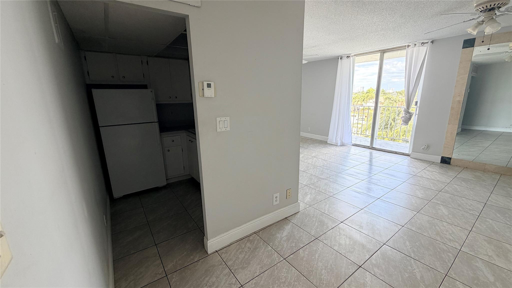 CROMWELL WEST CONDO - Residential Lease