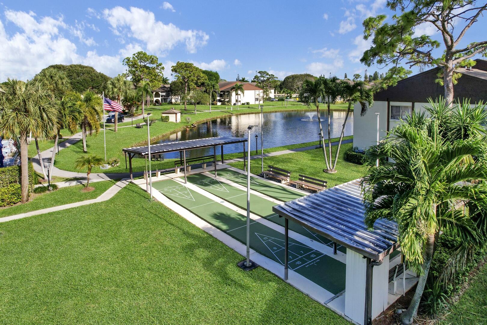 LA PINATA - Residential