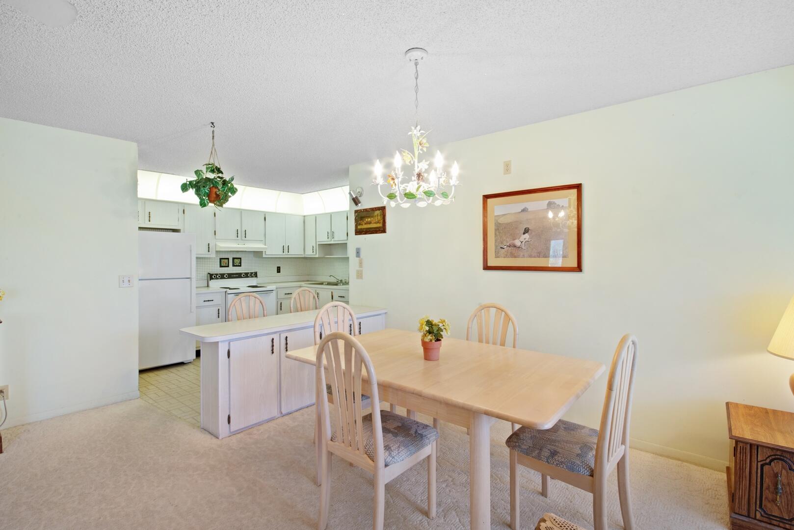 LA PINATA - Residential