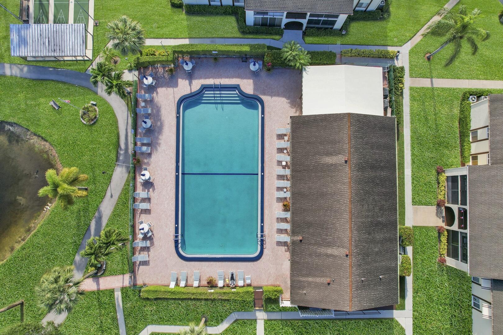 LA PINATA - Residential