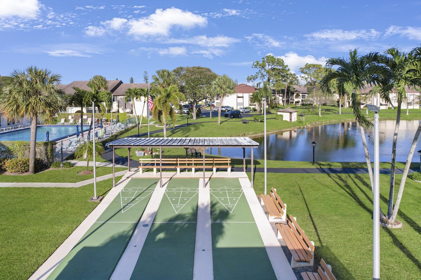 LA PINATA - Residential