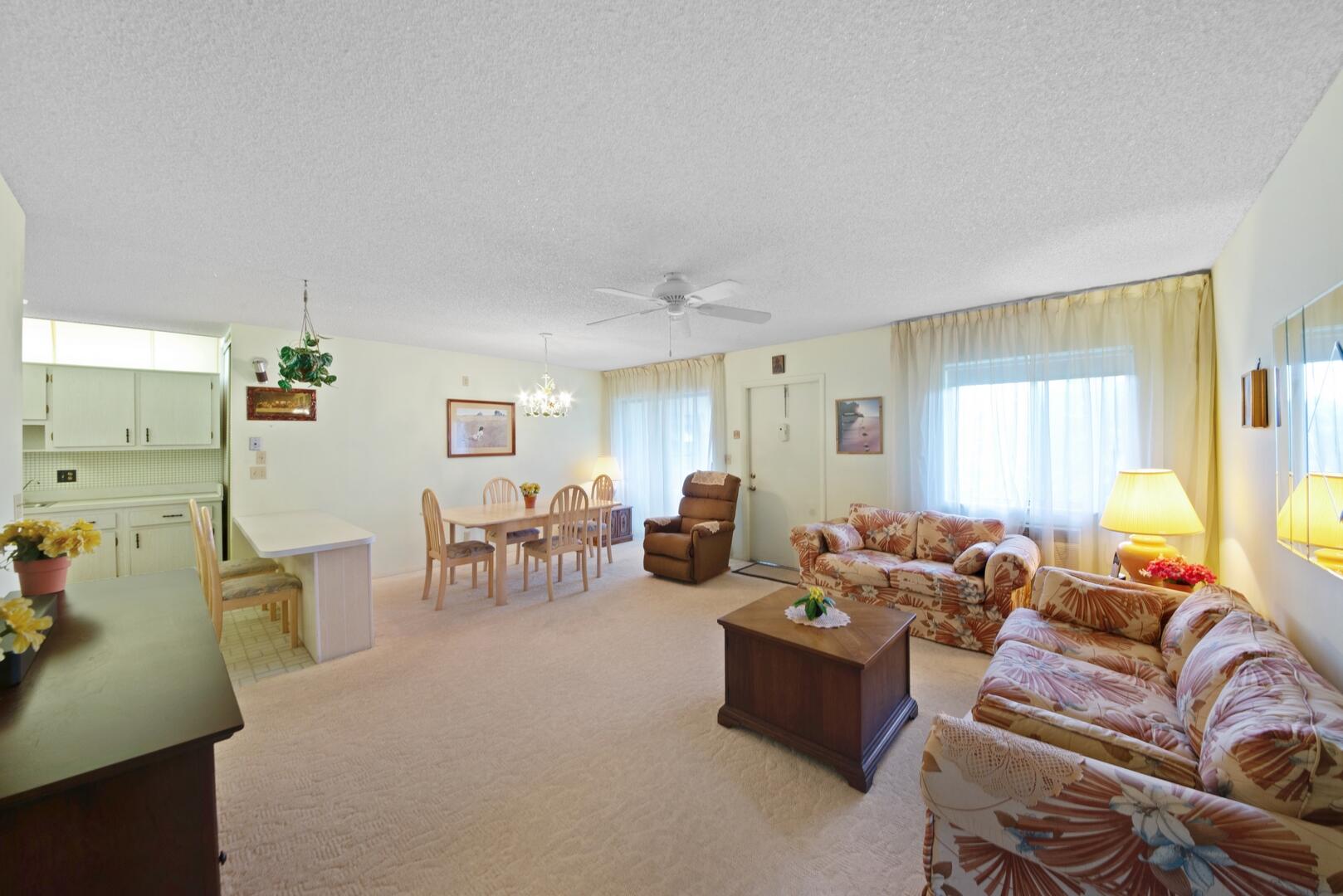 LA PINATA - Residential