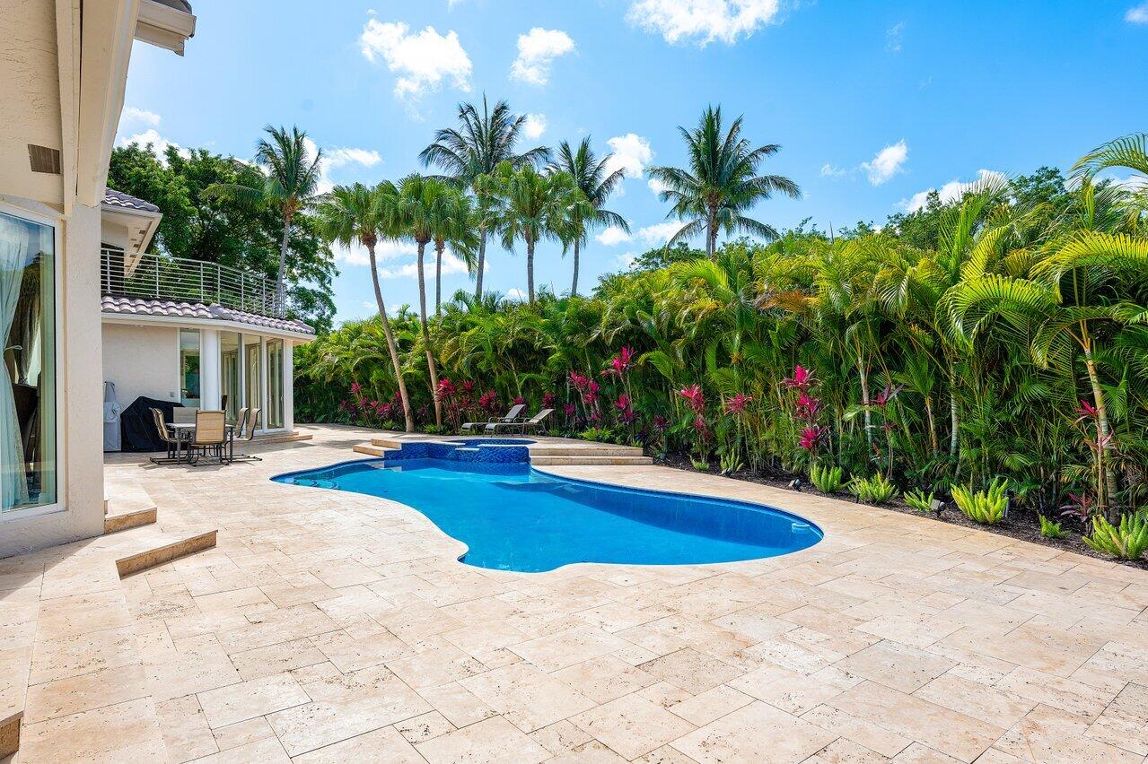 ST ANDREWS COUNTRY CLUB - Residential