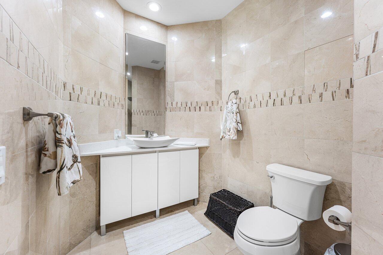 ST ANDREWS COUNTRY CLUB - Residential