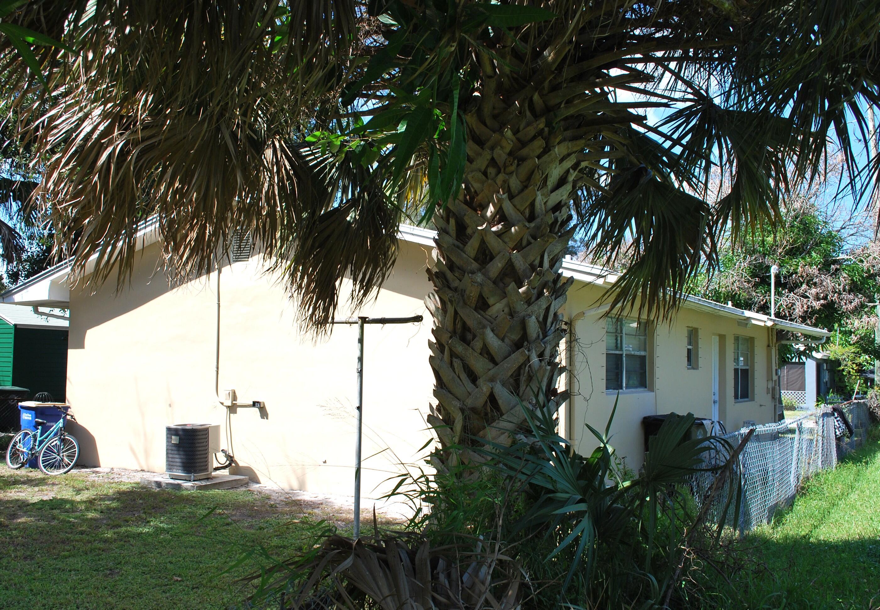1223 MCCRAY Court