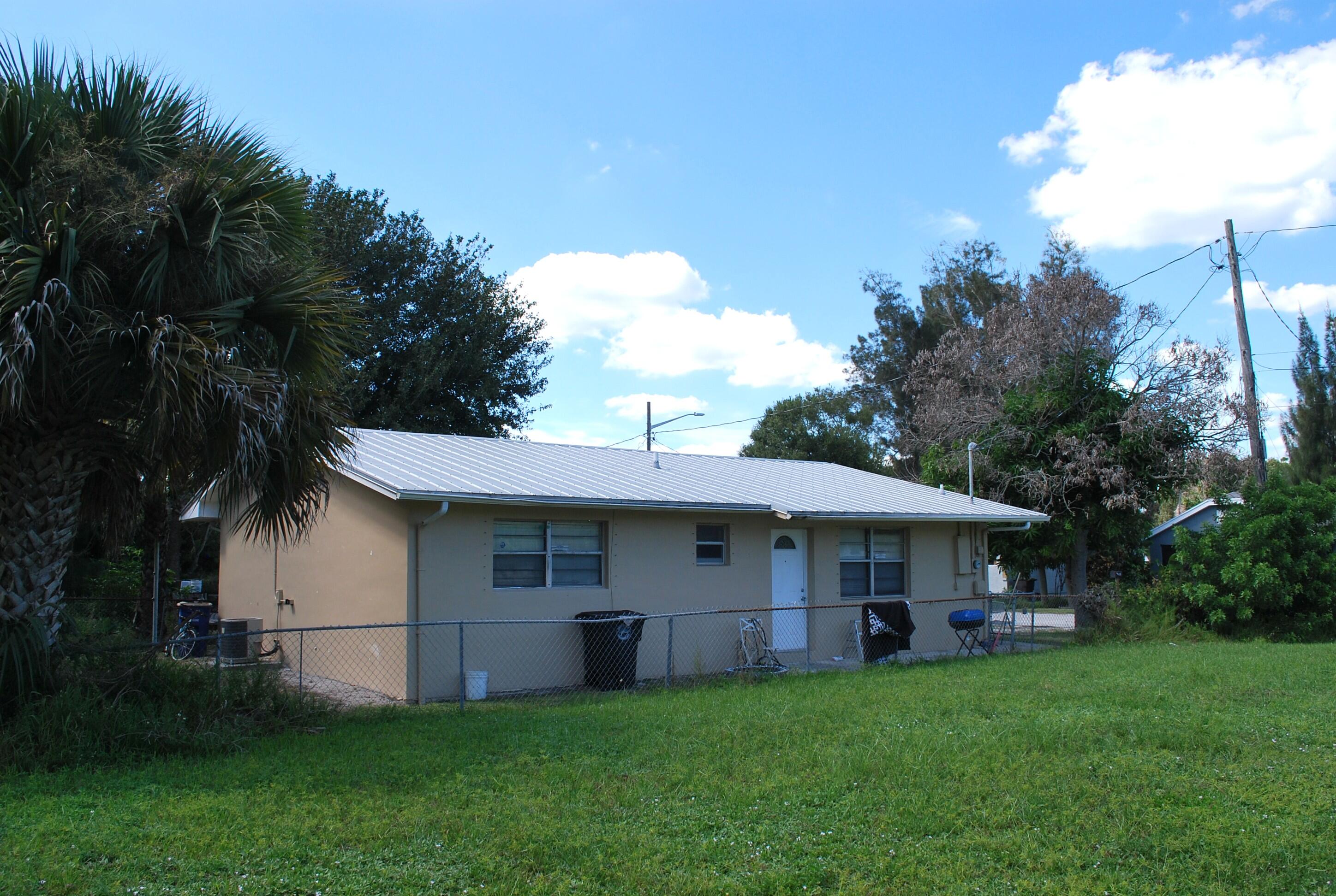 1223 MCCRAY Court