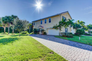 PALOMA - Residential Lease