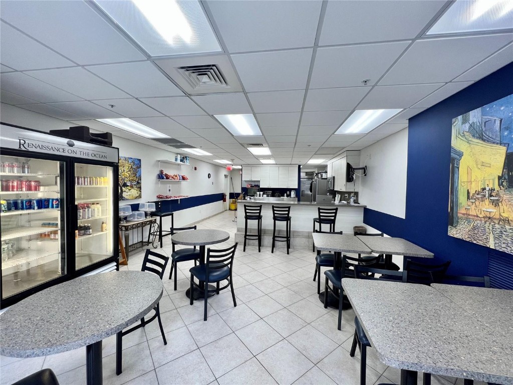 RENAISSANCE ON THE OCEAN - Residential Lease