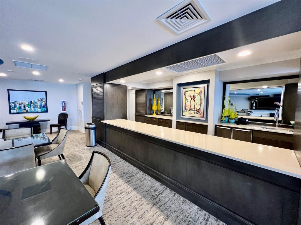 RENAISSANCE ON THE OCEAN - Residential Lease