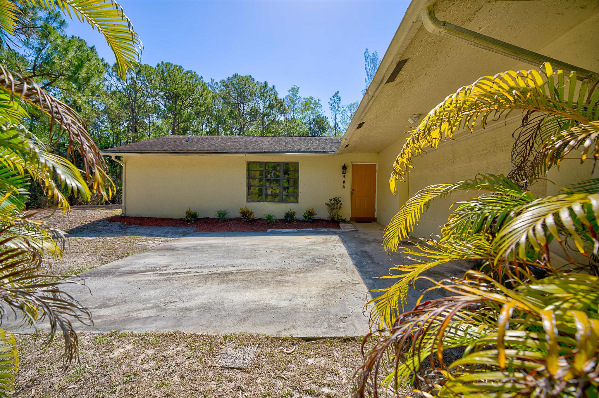 11473 154th Road N