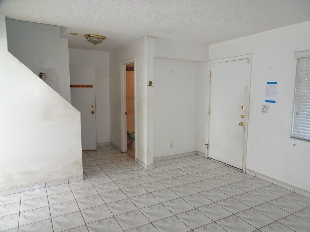 La Placida Condo - Residential