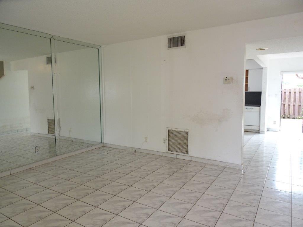 La Placida Condo - Residential