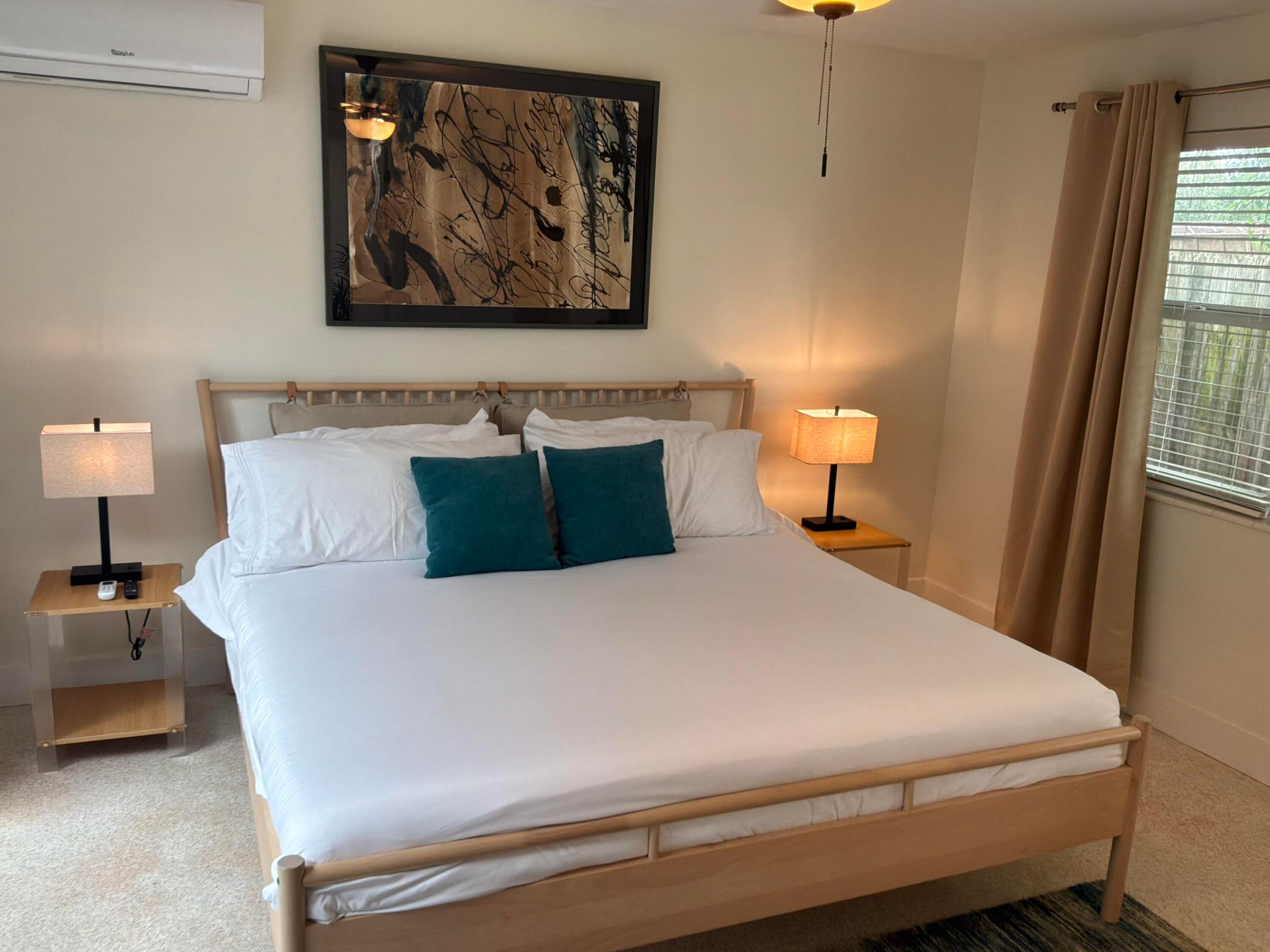 LAUDERDALE PARK 6-33 1/2 - Residential Income