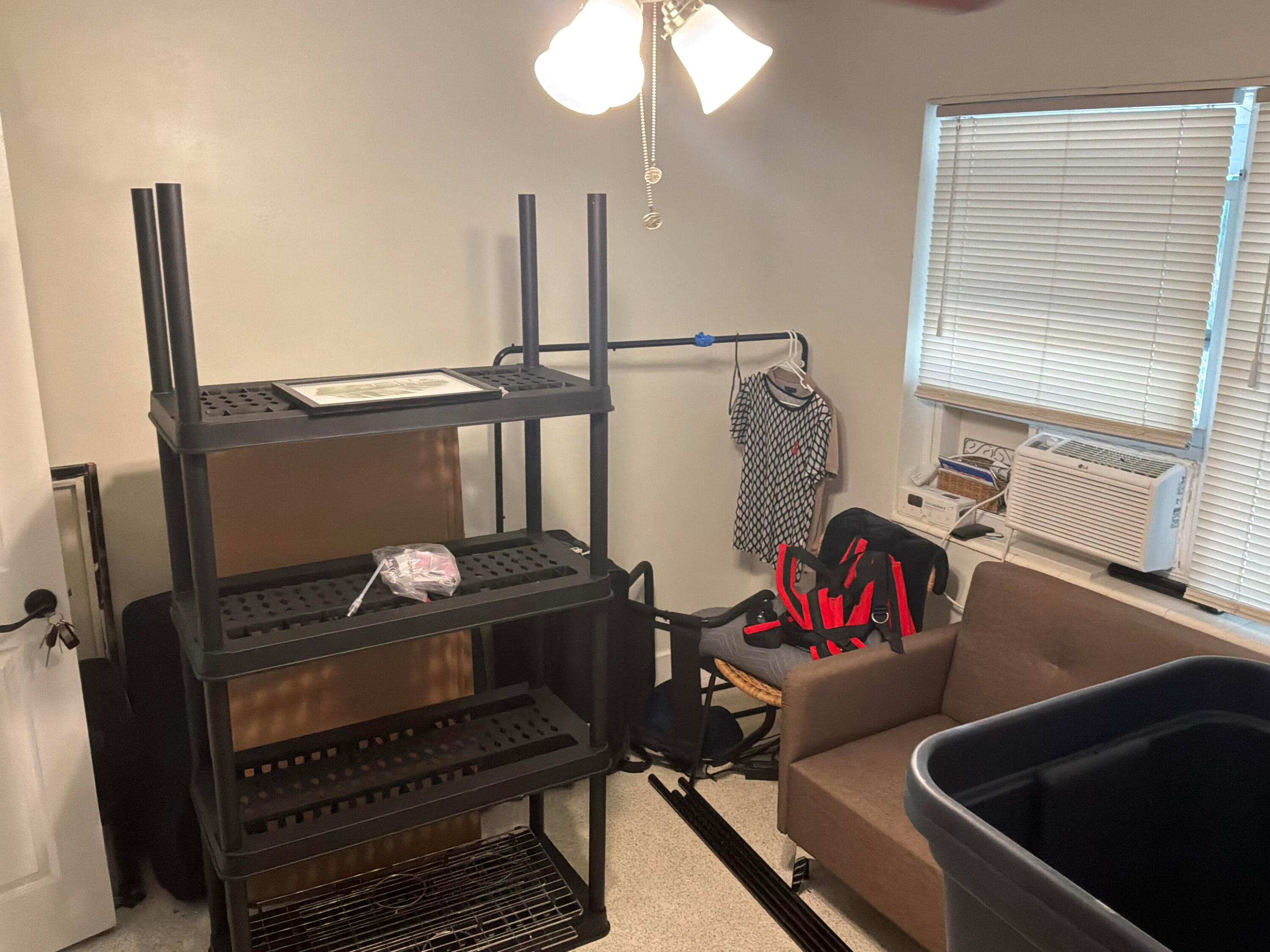 LAUDERDALE PARK 6-33 1/2 - Residential Income