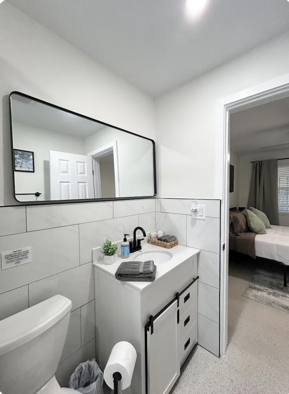 LAUDERDALE PARK 6-33 1/2 - Residential Income